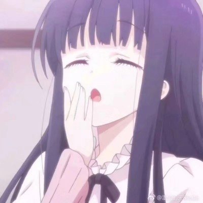 爱上小男人